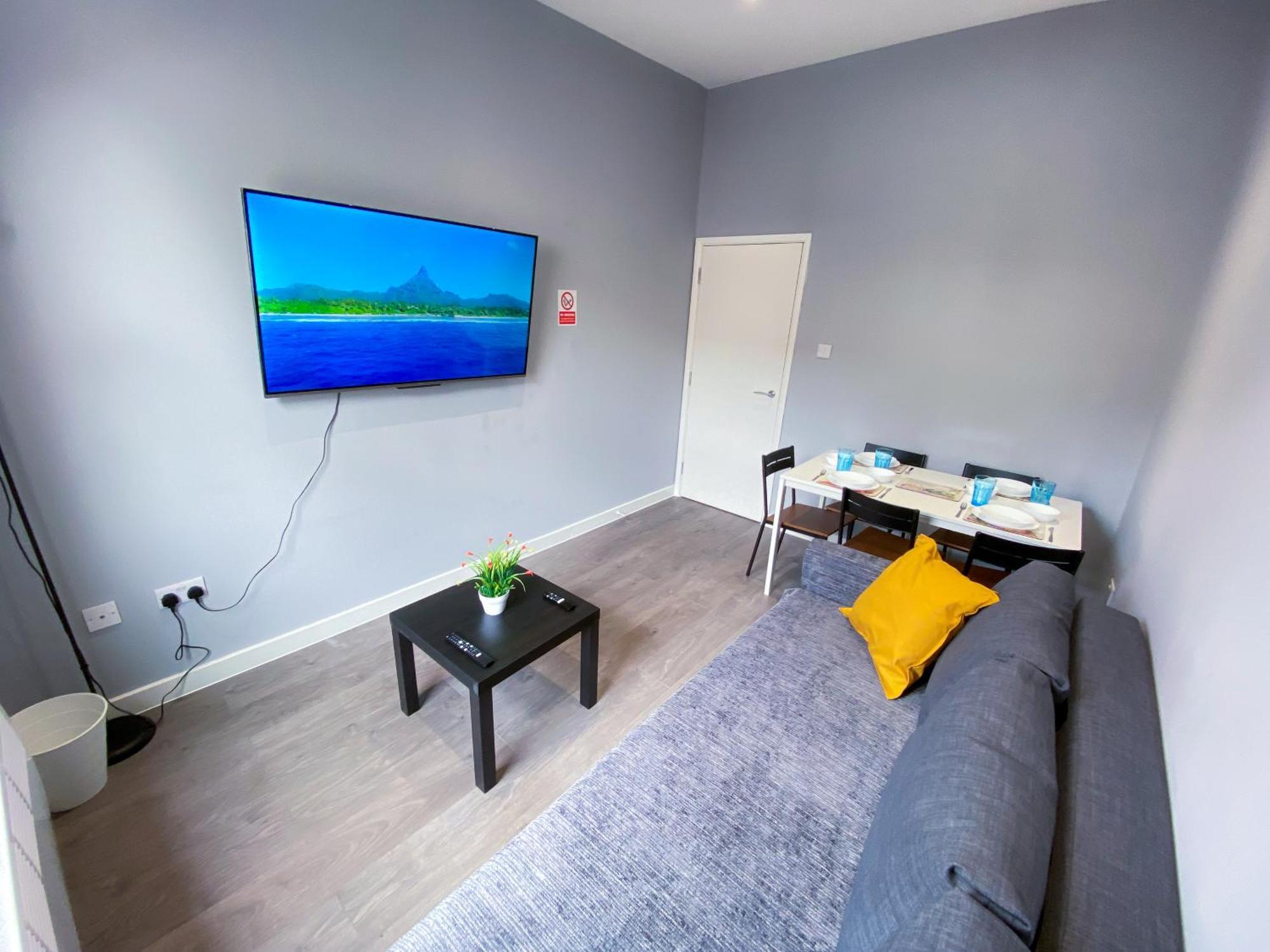 Modern 1 Bedroom Flat In Wood Green London Eksteriør bilde